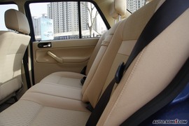 2010款一汽大众捷达1.6L手动前卫型