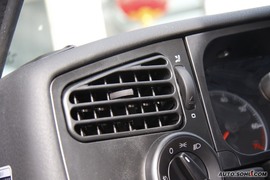 2010款一汽大众捷达1.6L手动前卫型