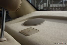 2010款一汽大众捷达1.6L手动前卫型