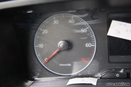 2010款一汽大众捷达1.6L手动前卫型