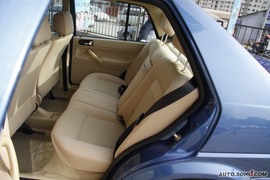 2010款一汽大众捷达1.6L手动前卫型