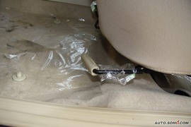 2010款一汽大众捷达1.6L手动前卫型