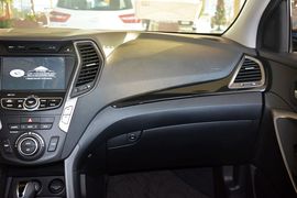 2013款现代格锐3.0L