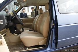 2010款一汽大众捷达1.6L手动前卫型