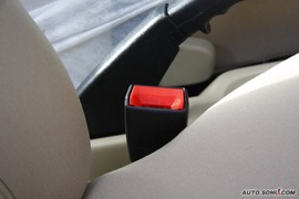 2010款一汽大众捷达1.6L手动前卫型