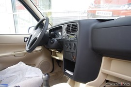 2010款一汽大众捷达1.6L手动前卫型