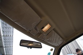 2010款一汽大众捷达1.6L手动前卫型