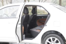 2016款吉利金刚1.5L手动精英型