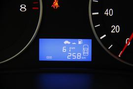 2016款吉利金刚1.5L手动精英型