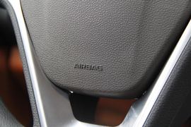 2016款吉利金刚1.5L手动精英型