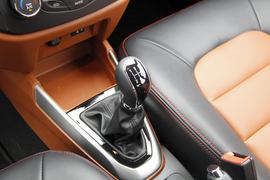 2016款吉利金刚1.5L手动精英型