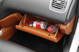 2016款吉利金刚1.5L手动精英型