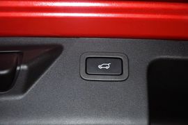 2016款奇瑞路虎发现神行2.0T