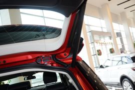 2016款奇瑞路虎发现神行2.0T