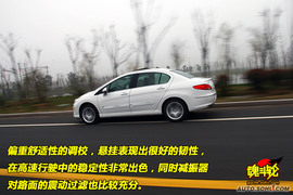 2010款东风标致408无锡试驾