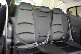 2016款马自达3Axela昂克赛拉三厢1.5L自动舒适型