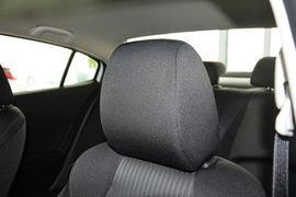 2016款马自达3Axela昂克赛拉三厢1.5L自动舒适型
