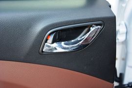 2016款东风风行景逸X5