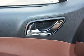 2016款东风风行景逸X5