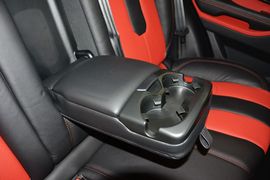 2015款路虎揽胜极光缀红英伦限量版