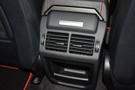 2015款路虎揽胜极光缀红英伦限量版