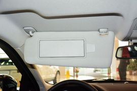 2015款路虎揽胜极光缀红英伦限量版