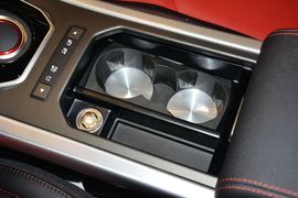 2015款路虎揽胜极光缀红英伦限量版