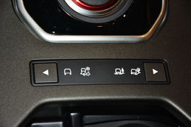 2015款路虎揽胜极光缀红英伦限量版