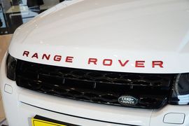 2015款路虎揽胜极光缀红英伦限量版