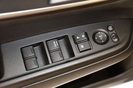 2016款本田凌派1.8L