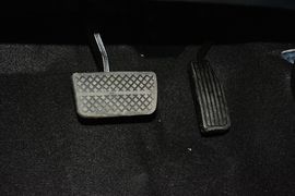 2016款本田凌派1.8L