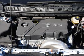 2016款别克威朗轿跑15S自动进取型