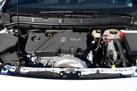 2016款别克威朗轿跑15S自动进取型