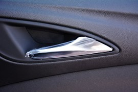 2016款别克威朗轿跑15S自动进取型