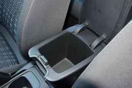 2016款别克威朗轿跑15S自动进取型