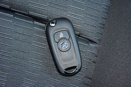 2016款别克威朗轿跑15S自动进取型