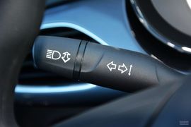 2016款别克威朗轿跑15S自动进取型