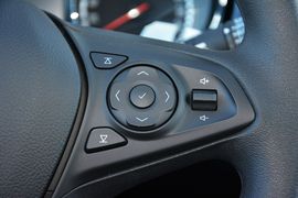 2016款别克威朗轿跑15S自动进取型