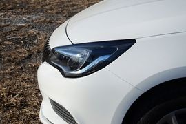 2016款别克威朗轿跑15S自动进取型