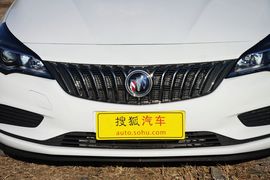 2016款别克威朗轿跑15S自动进取型