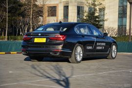 2016款宝马740Li尊享型