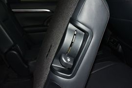 2015款丰田汉兰达2.0T