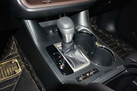 2015款丰田汉兰达2.0T