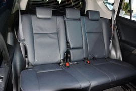 2015款丰田RAV4