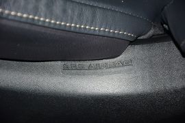 2015款丰田RAV4