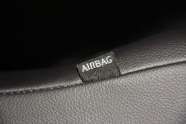 2015款福特福克斯两厢1.0L