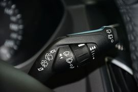 2015款福特福克斯两厢1.0L