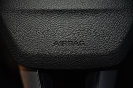 2015款福特福克斯两厢1.0L