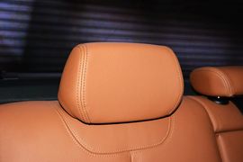 2016款宝马320Li豪华设计套装