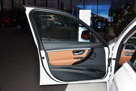 2016款宝马320Li豪华设计套装